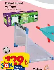 FUTBOL KALESİ VE TOPU FUTBOL KALESİ VE TOPU